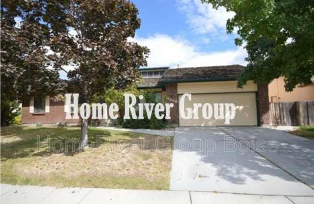 3498 S Bayporte Pl - 3498 South Bayporte Place, Boise, ID 83706