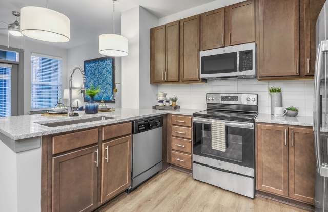 Verde at McCullough Station