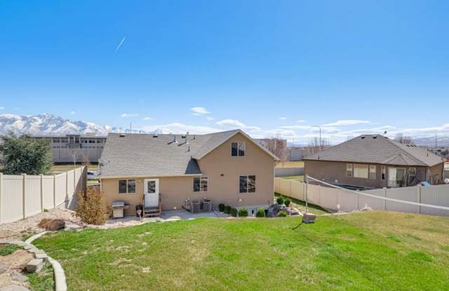 11194 Tippecanoe Way