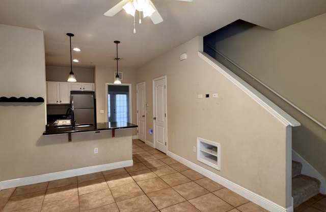 2938 Southwest 35th Place