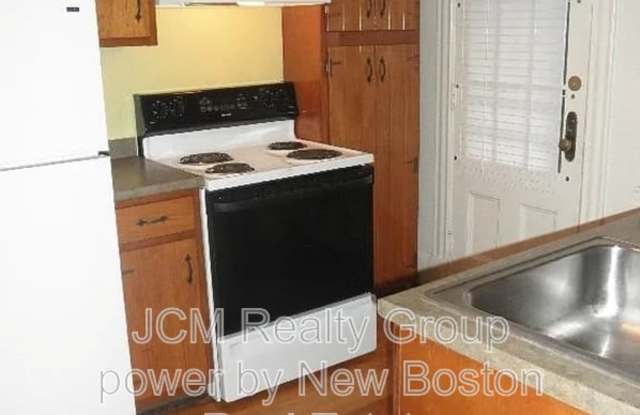 Photo of 203 Lewis St