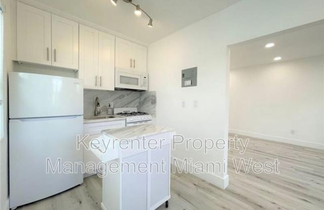 1616 MICHIGAN AVE UNIT: 18 - 1616 Michigan Avenue, Miami Beach, FL 33139