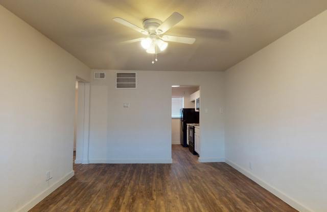 Pergola at Bishop Ride