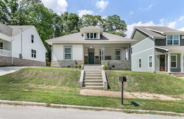 201 McCowat Street