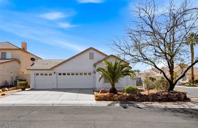 833 Glitter Glen Court