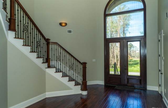 13876 Calle Sevario Dr