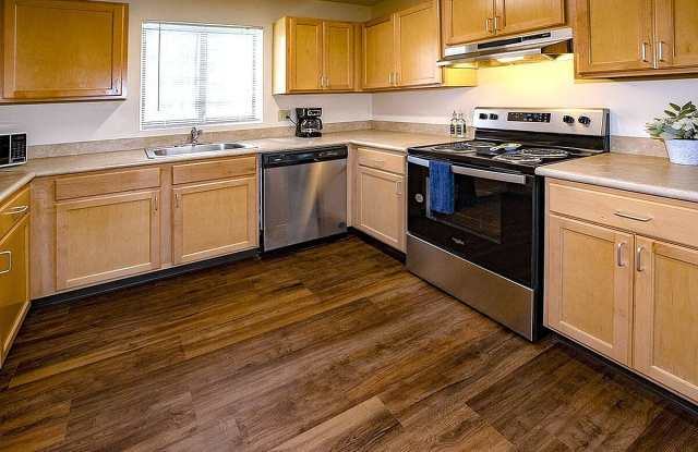 Parkstead Watertown at Thompson Park