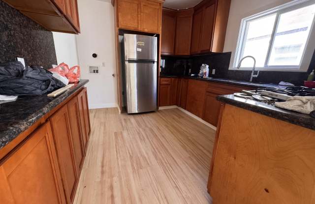 Photo of 1527 77th Ave