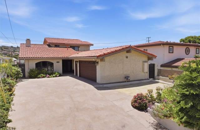 5348 Doris Way