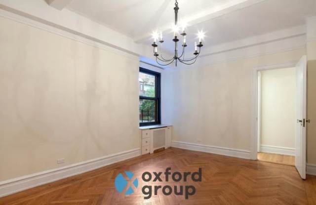 182 West 82nd Street