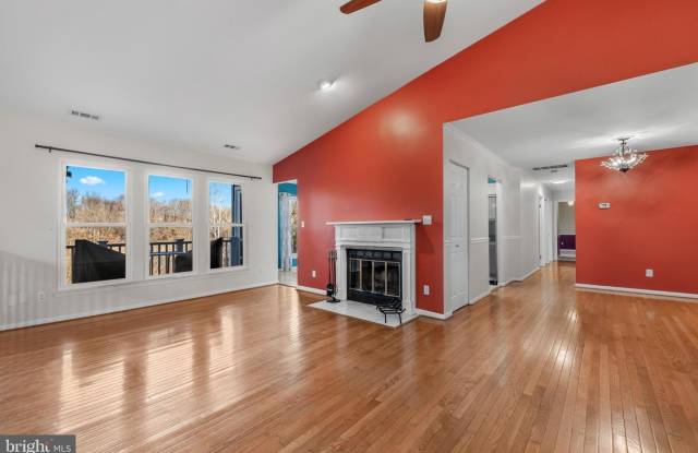 Photo of 11321 HALETHORPE TER #205