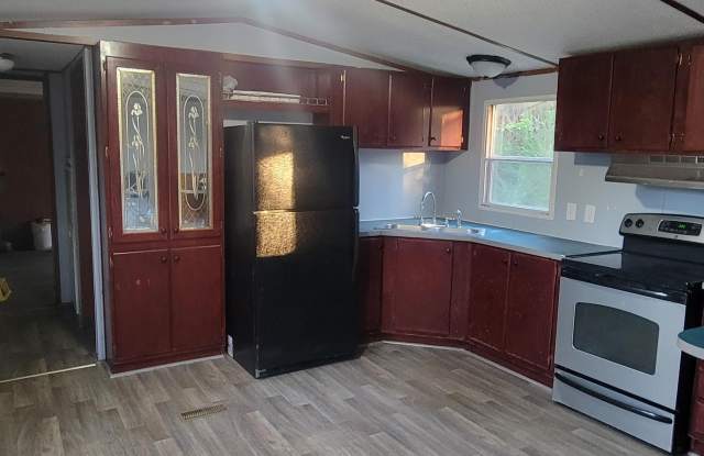 78 Peterson Hill Avenue