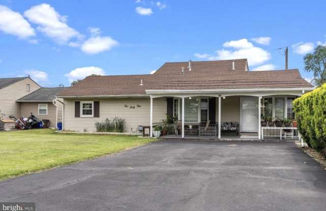 Photo of 244 CARDIFF Road