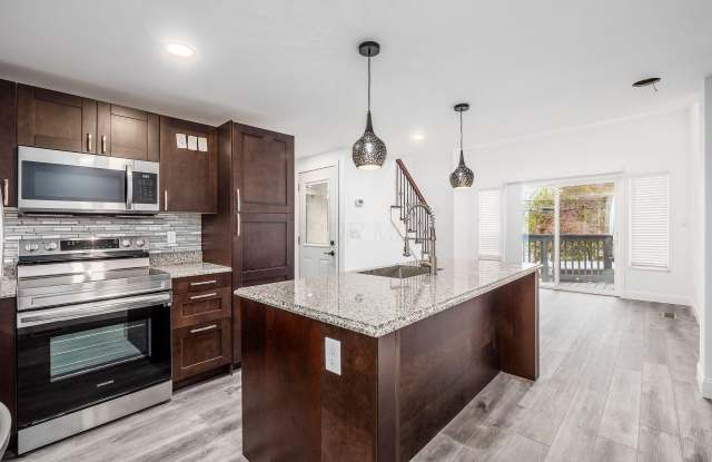 Photo of 3531 Sunset Drive