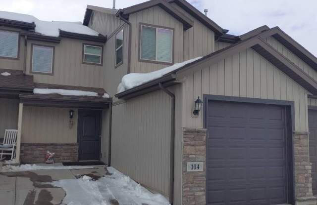 104 Seminole Drive - 1
