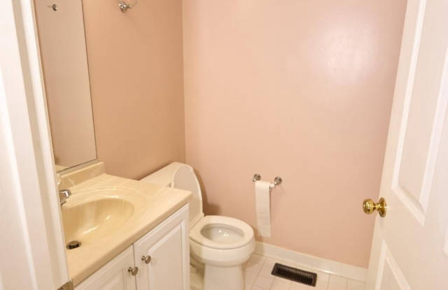 7701 HAYNES POINT Way unit: 1909