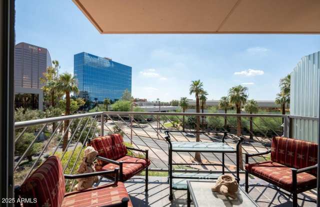 Photo of 2201 N CENTRAL Avenue unit: 4E