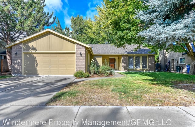 3999 S. Oak Brook Way - 3999 South Oak Brook Way, Boise, ID 83706