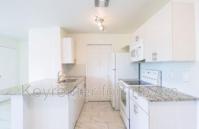 12540 Equestrian Cir