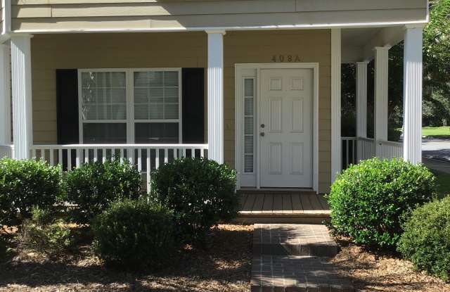408 Bradwell Street Apt A