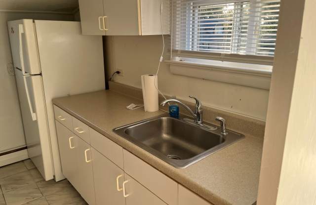 Photo of 124 DALLAS Road unit: 3