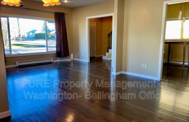 1220 E Skagit Street