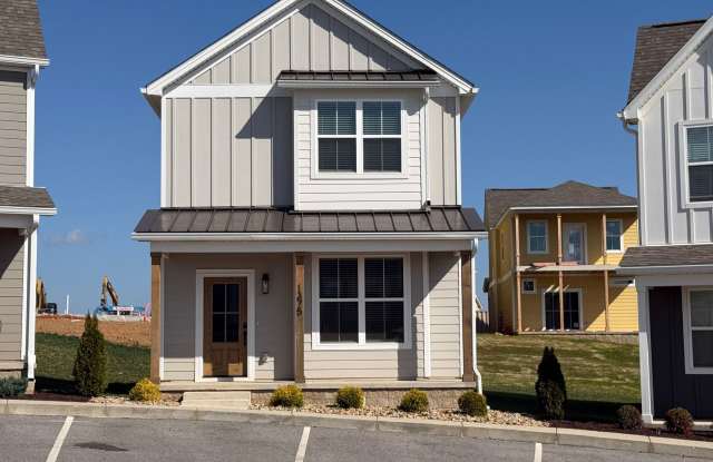 The Garrett | 2-Bedroom Home with Flex Room and Pool at Highbury