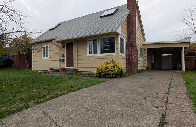 Great 3 bed/2bath home in Eugene