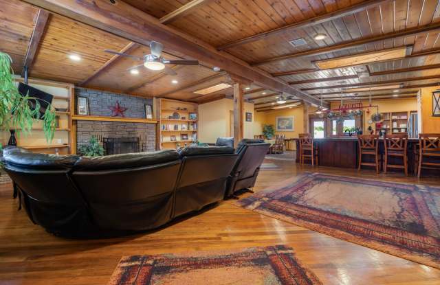 10128 2nd Street Northwest