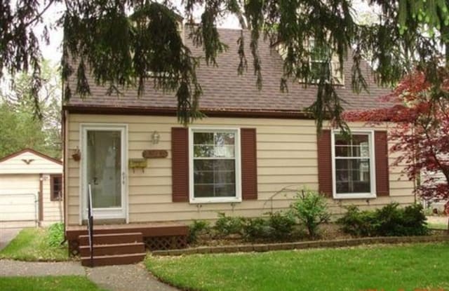 23162 Violet St - 23162 Violet Street, Farmington, MI 48336