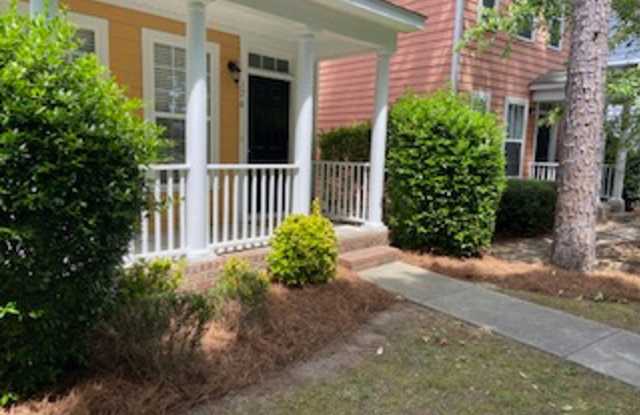 3 Bedroom 2.5 Home in NE Columbia MOVE IN BY 1/31/26 RECEIVE $300 OFF FIRST MONTH'S RENT!!!!!!