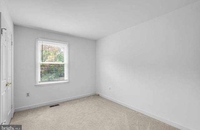 5974 WESCOTT HILLS WAY