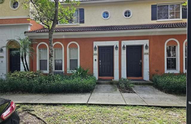 2111 Southwest 99th Way - 2111 Southwest 99th Way, Miramar, FL 33025