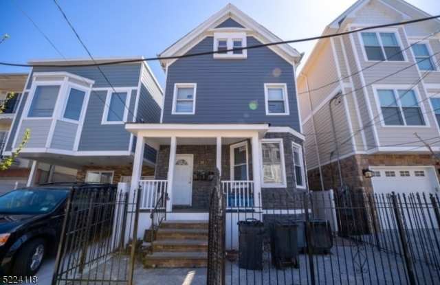 226 Fairmount Ave