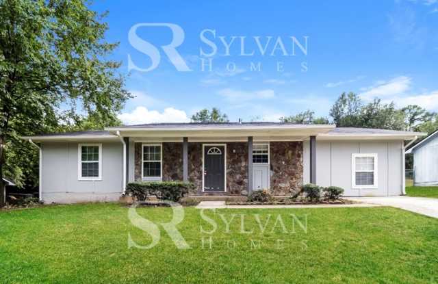 Photo of 340 River Chase Drive