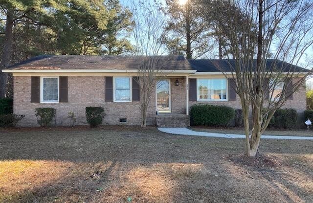 2813 Ellsworth Drive - 2813 Ellsworth Drive, Greenville, NC 27834