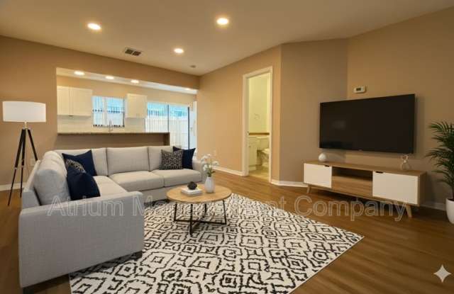 Photo of 6262 Yorktown Dr