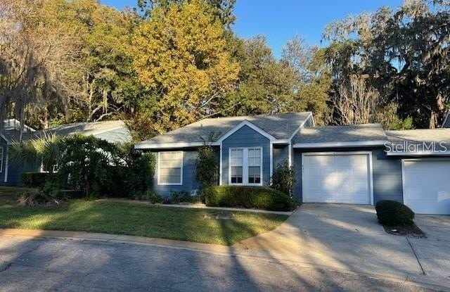 Photo of 431 NW 50TH BOULEVARD