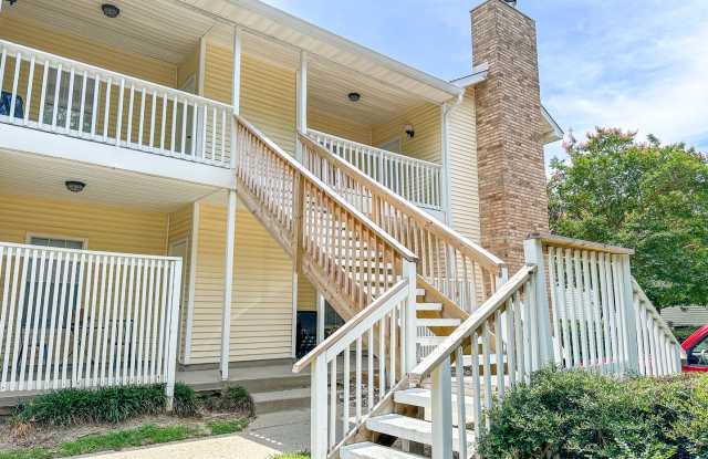 Recently renovated 1 bedroom 1 bath condo for rent in Riverwalk!