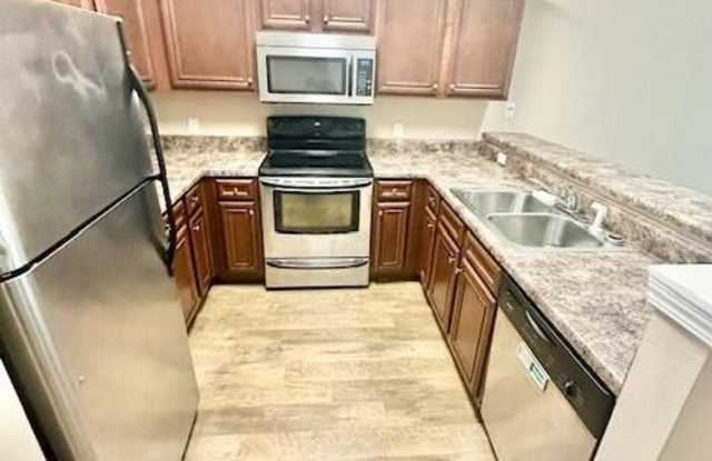 2200 Hadleigh Hills Court