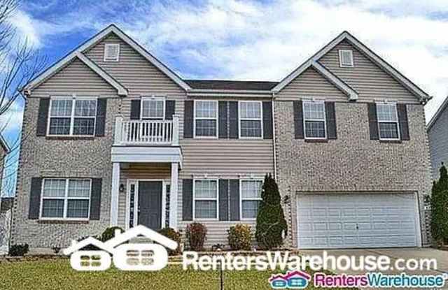Spacious 4 bed 4 bath home in great neighborhood - coming soon!