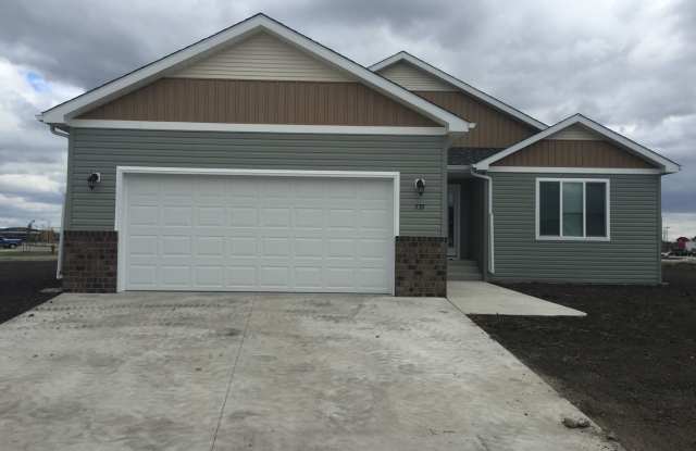 5 Bed 3 Bath