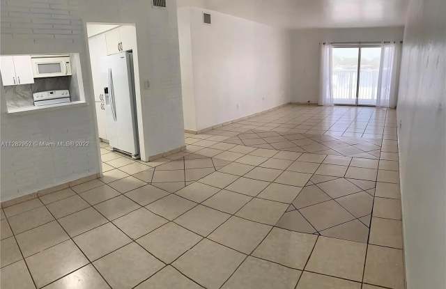 2225 Northeast 123rd Street