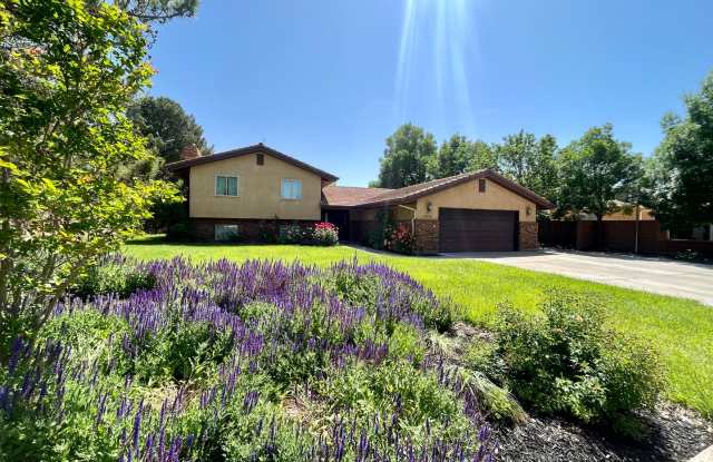 Adorable Four-Bedroom Home in Bloomington with Private Pool and Massive Yard - 3661 Yarrow Way, St. George, UT 84790