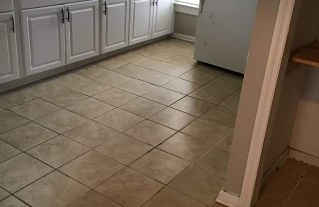 Spacious 2 bedroom duplex