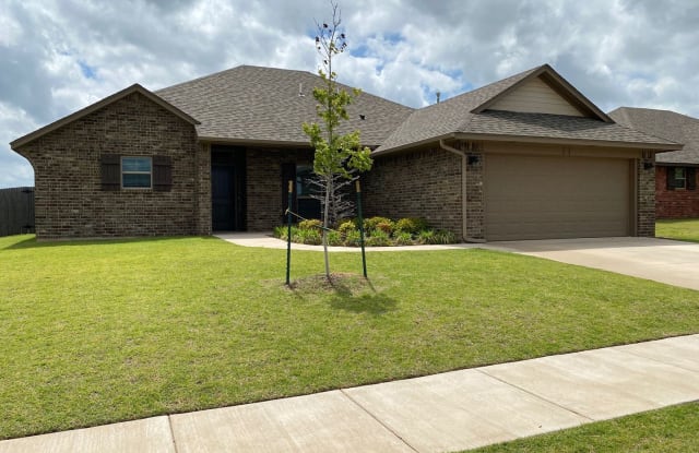 5721 Gadwall Rd - 5721 Gadwall Road, Oklahoma City, OK 73179