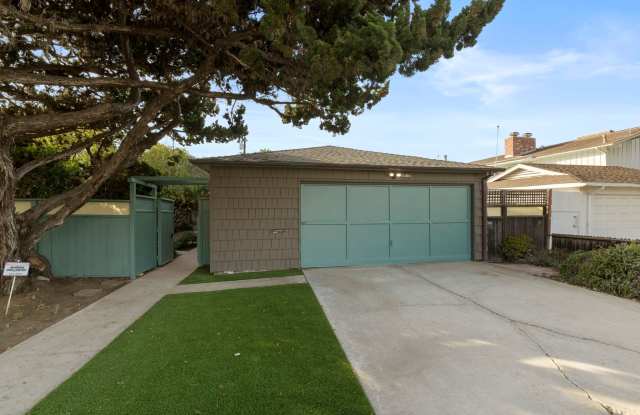 8490 La Jolla Shores Drive