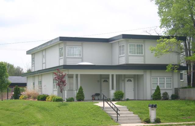 1001 B Spruce Street