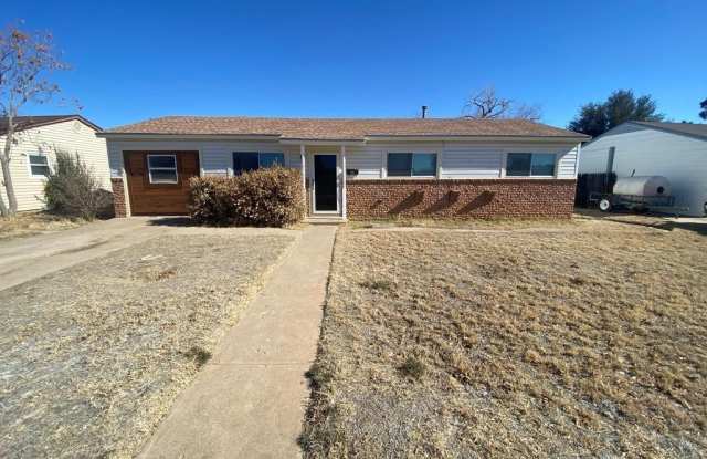 1008 Idlewood Lane