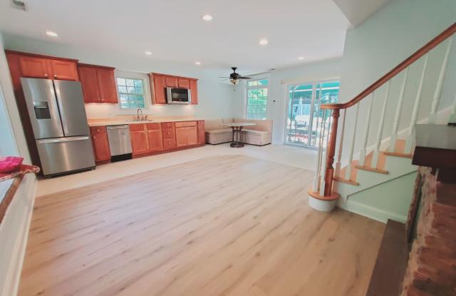 Photo of 290 Southfield Avenue